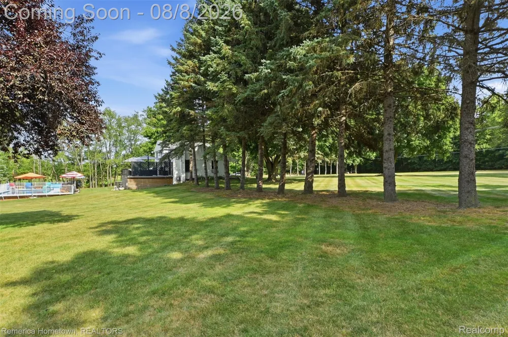 54260 9 Mile Road Lyon Charter Township, MI 48167