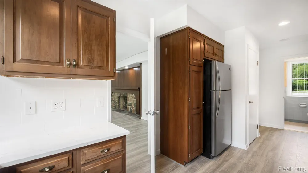 4845 KEITHDALE LANE Bloomfield Charter Township, MI 48302