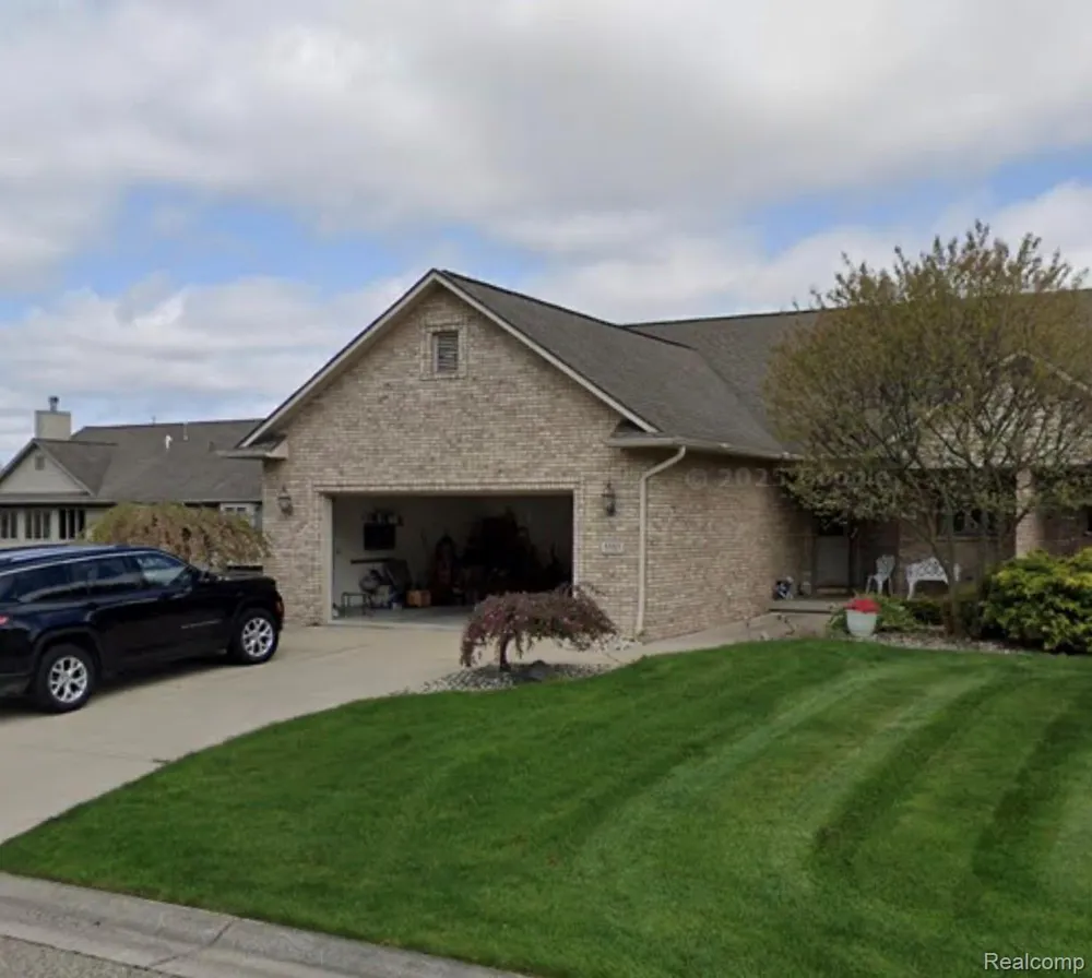 5353 Wyndemere Common Square Mundy Township, MI 48473