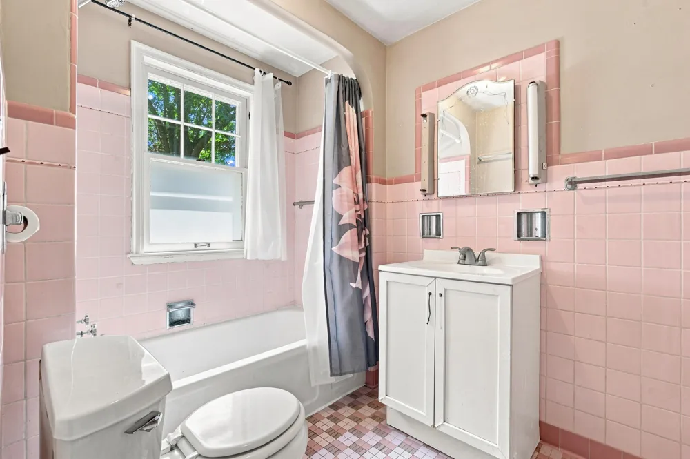 140 Orchard Lane Benton Charter Township, MI 49022