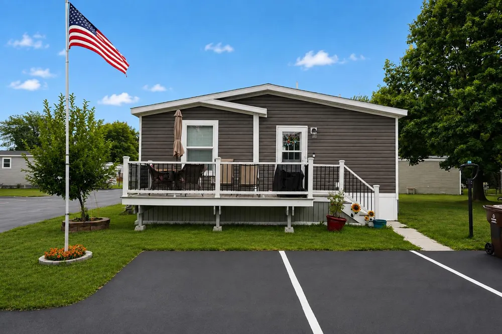 1238 Ashbrook Street NE Plainfield Charter Township, MI 49306