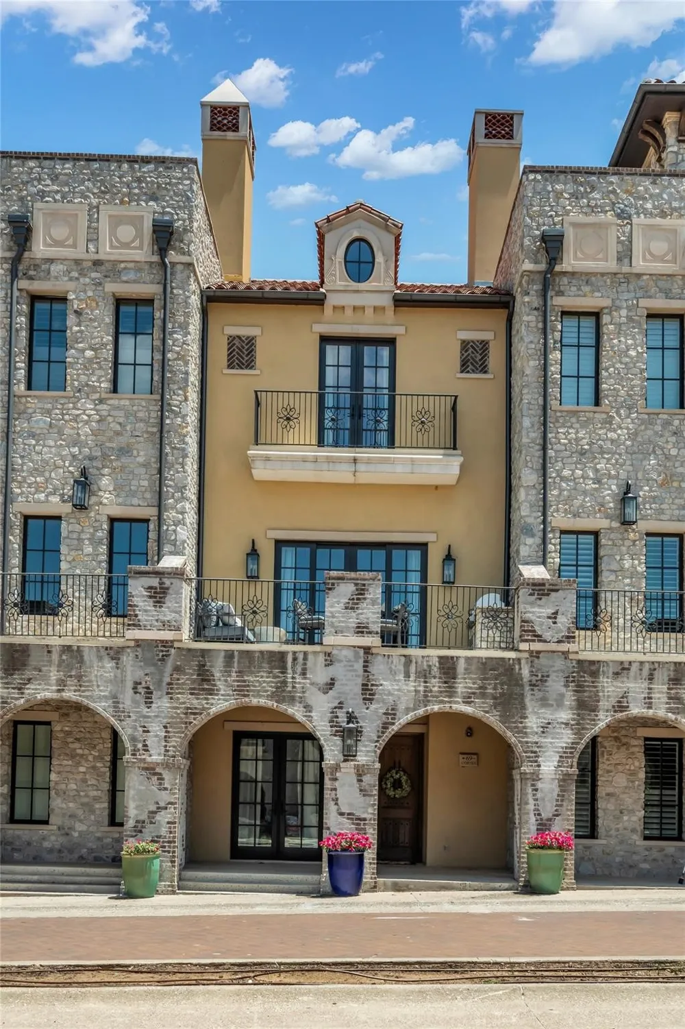 69 Cortes Drive Westlake, TX 76262