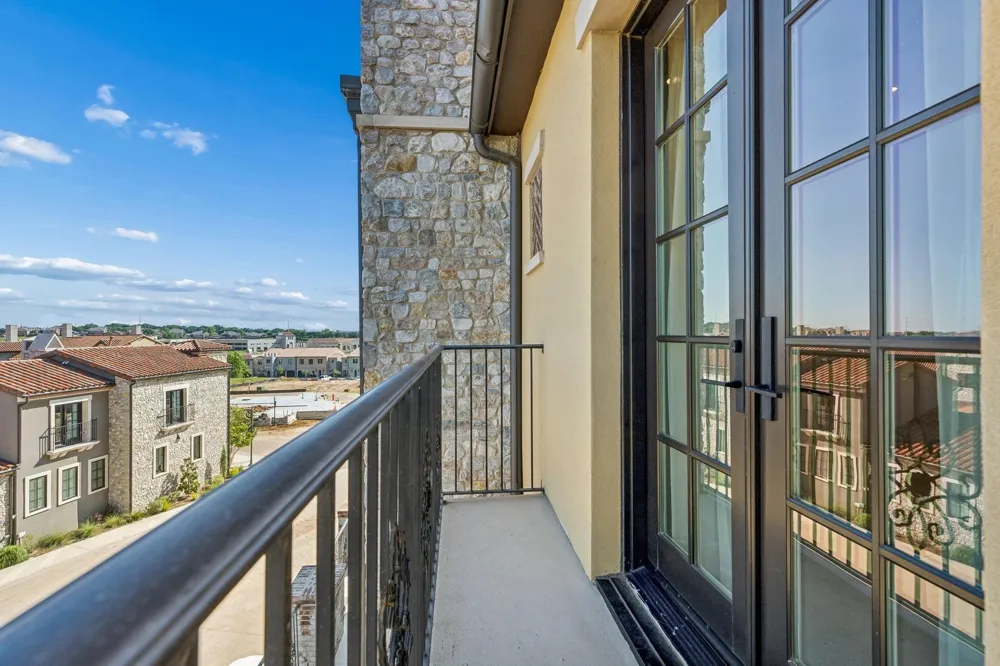 69 Cortes Drive Westlake, TX 76262