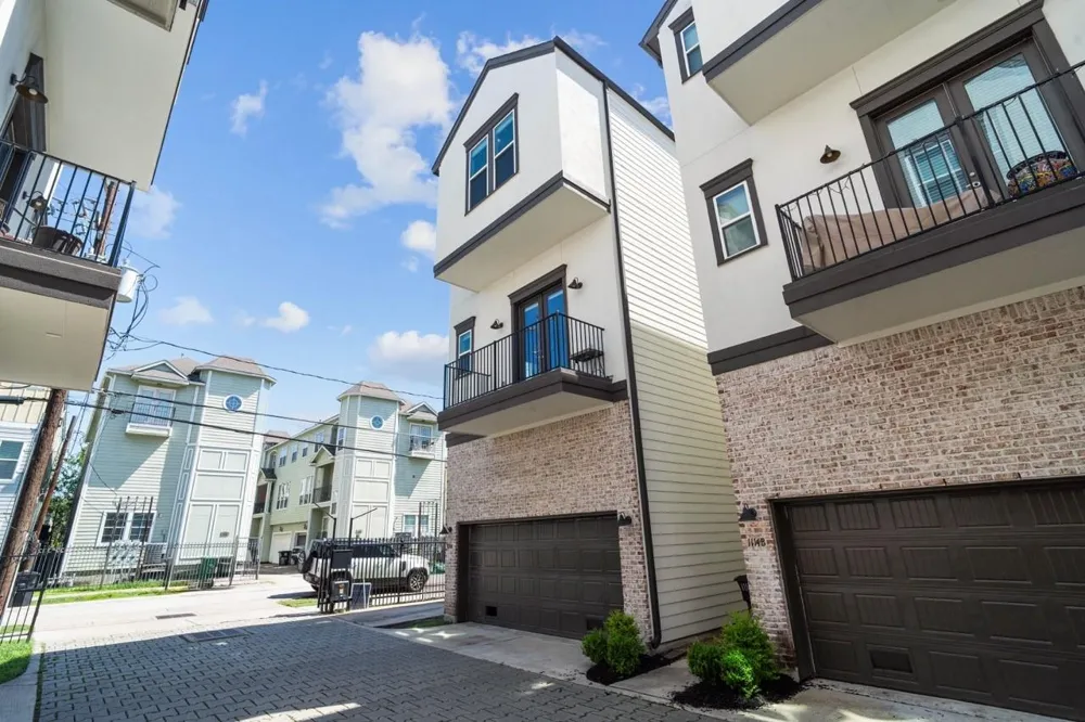 1114 W 15th 1/2 Street #A Houston, TX 77008