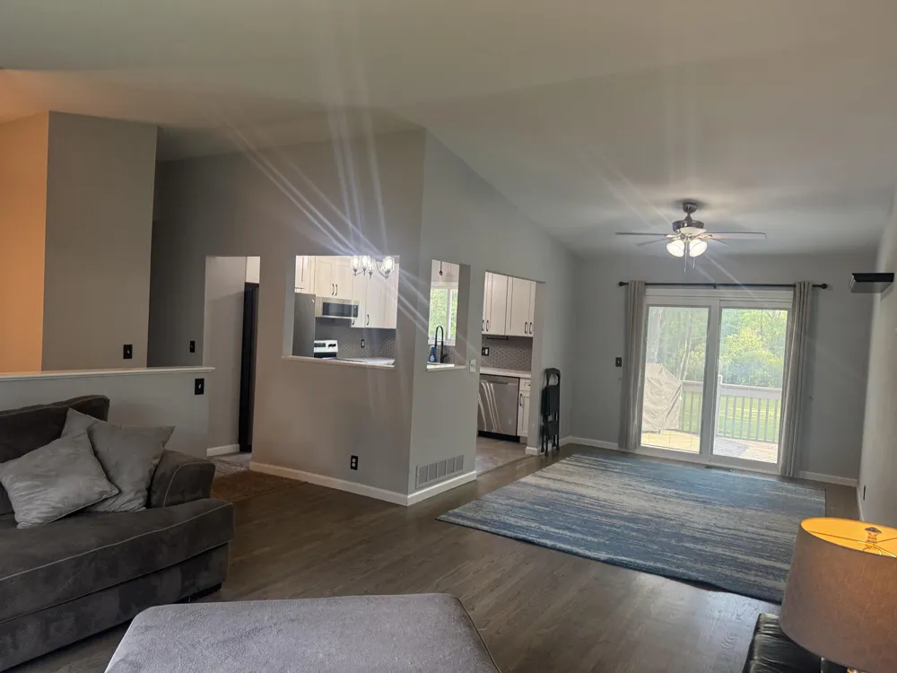 4283 Woodstock Road Waterford, MI 48328