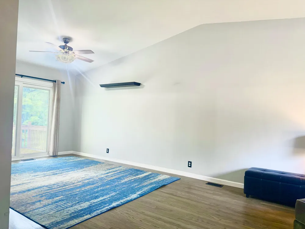 4283 Woodstock Road Waterford, MI 48328