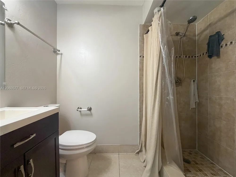 6620 NW 21st Ct Sunrise, FL 33313