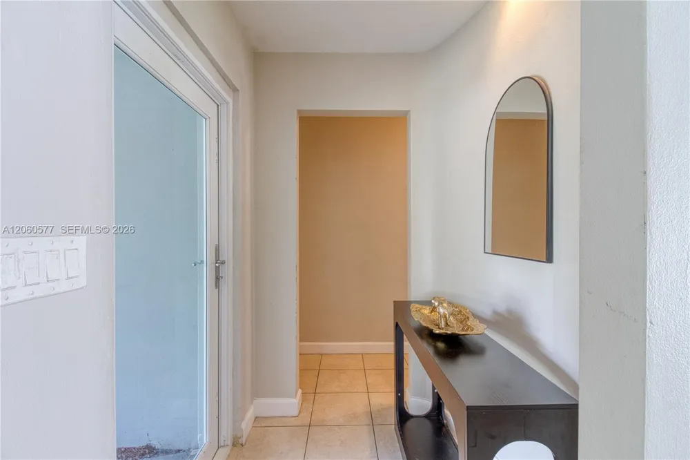 6620 NW 21st Ct Sunrise, FL 33313