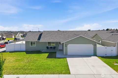 1305 W Polo Ridge Drive
