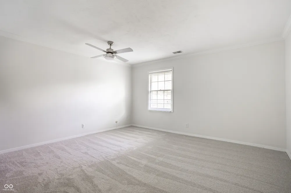 1316 Kings Cove Court Indianapolis, IN 46260