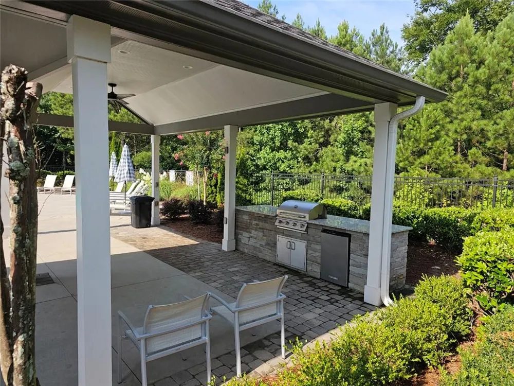 2104 McFarlin Lane Alpharetta, GA 30004