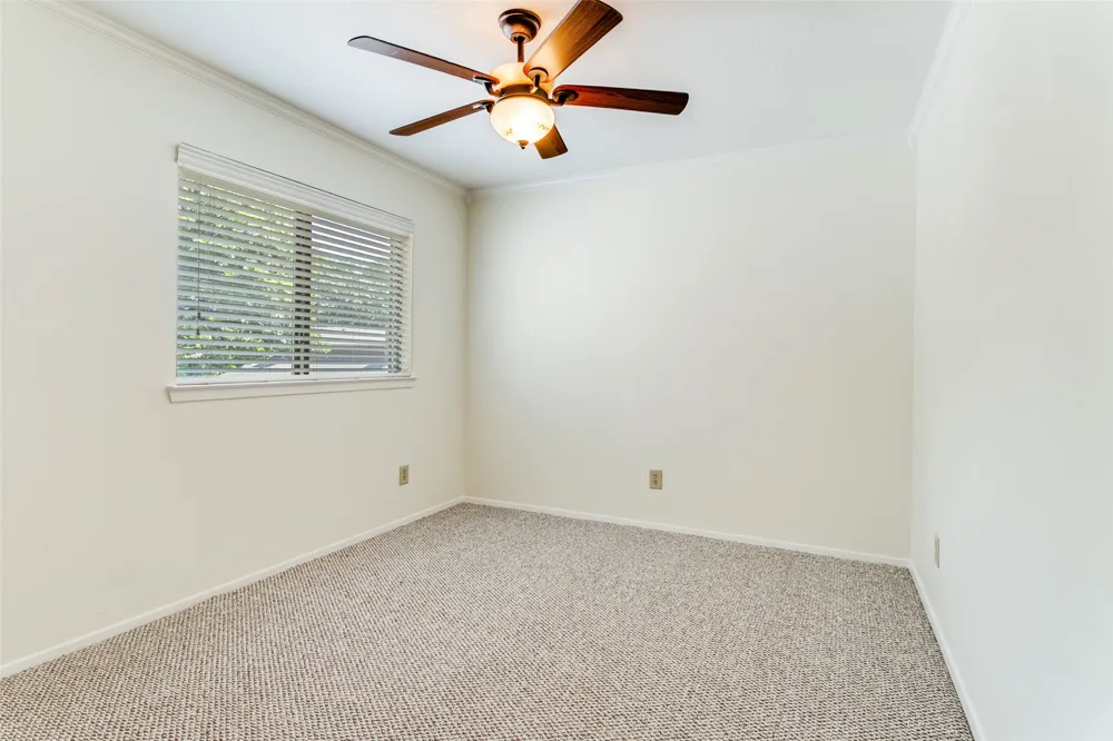 5765 Cedar Creek Drive Benbrook, TX 76109