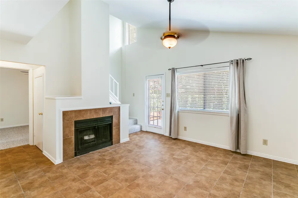 5765 Cedar Creek Drive Benbrook, TX 76109