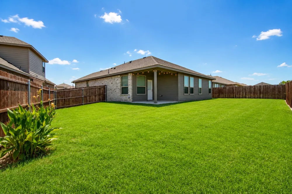 1804 Mensa Drive Haslet, TX 76052