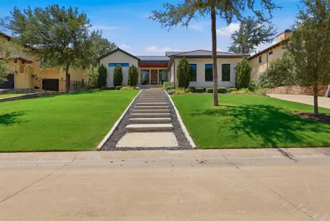 9433 Sagrada Park
