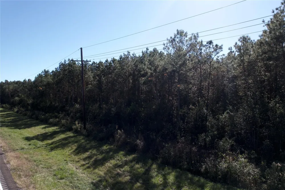 Fm 562 Anahuac, TX 77514