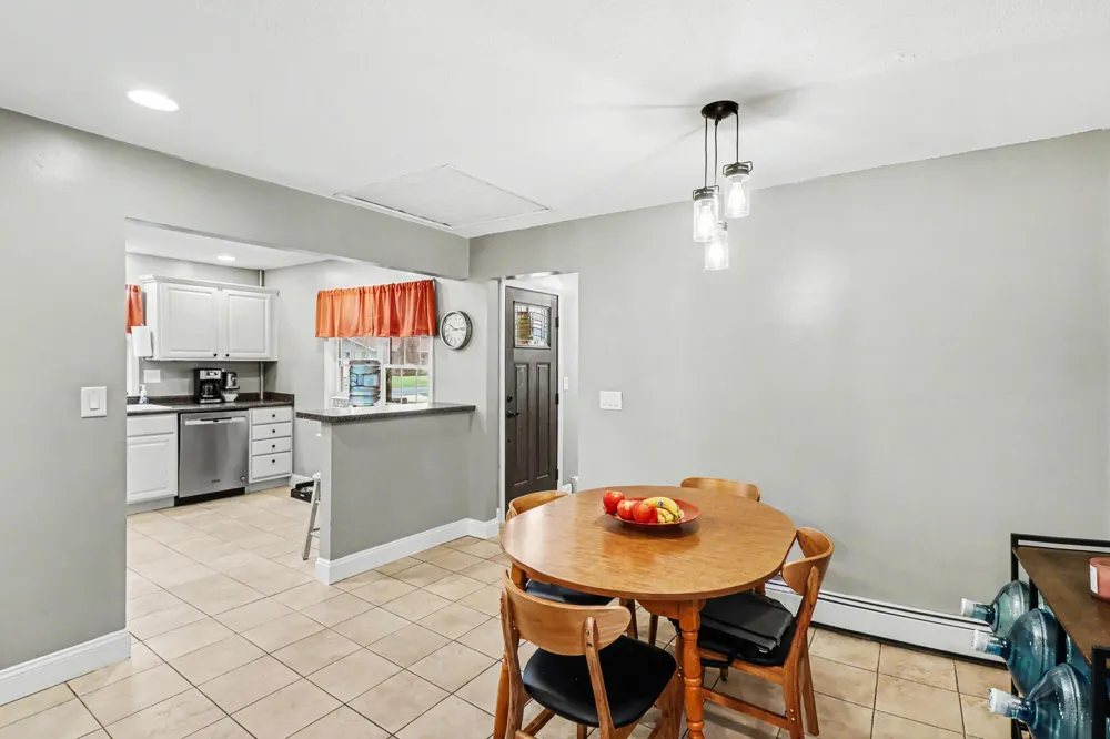 1134 S 24th Street S Battle Creek, MI 49015