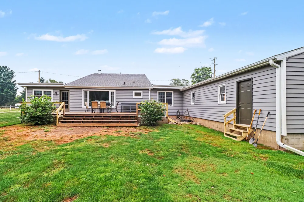 1134 S 24th Street S Battle Creek, MI 49015