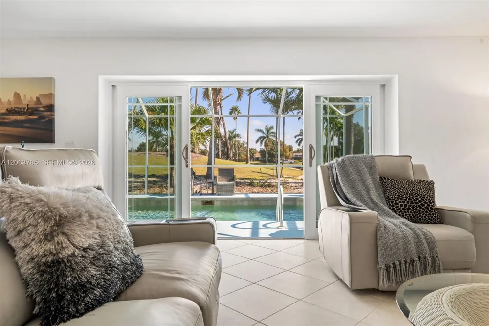 21489 SHERIDAN RUN Estero, FL 33928