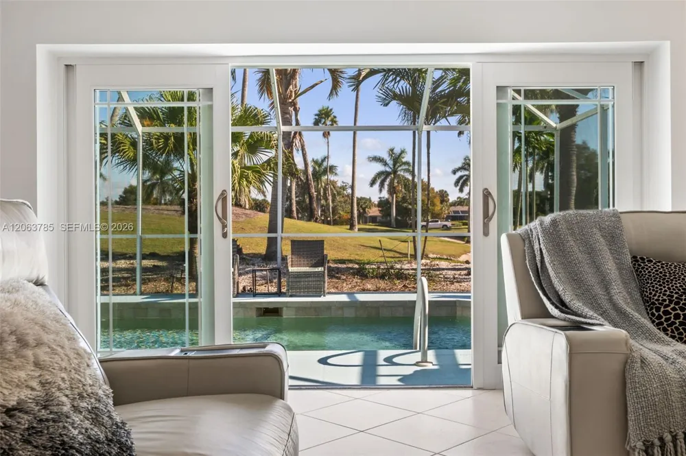21489 SHERIDAN RUN Estero, FL 33928
