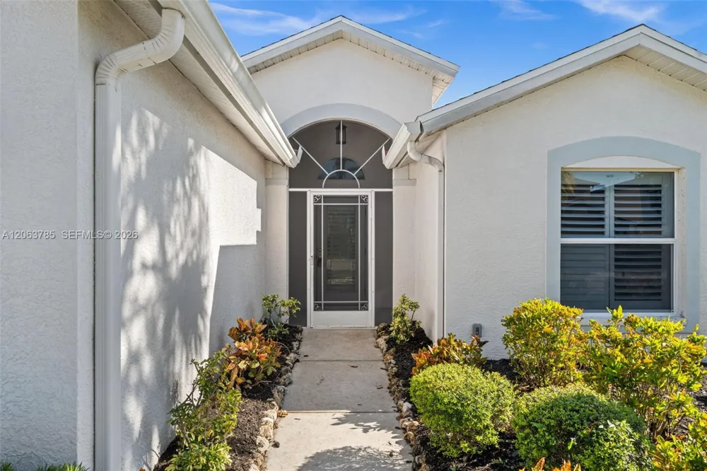 21489 SHERIDAN RUN Estero, FL 33928