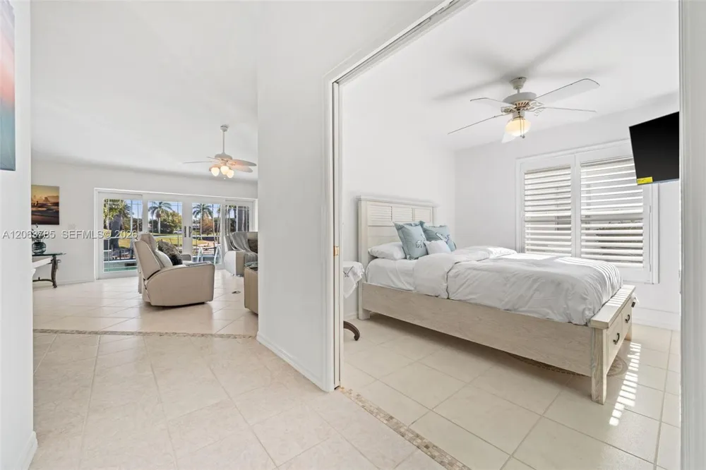 21489 SHERIDAN RUN Estero, FL 33928