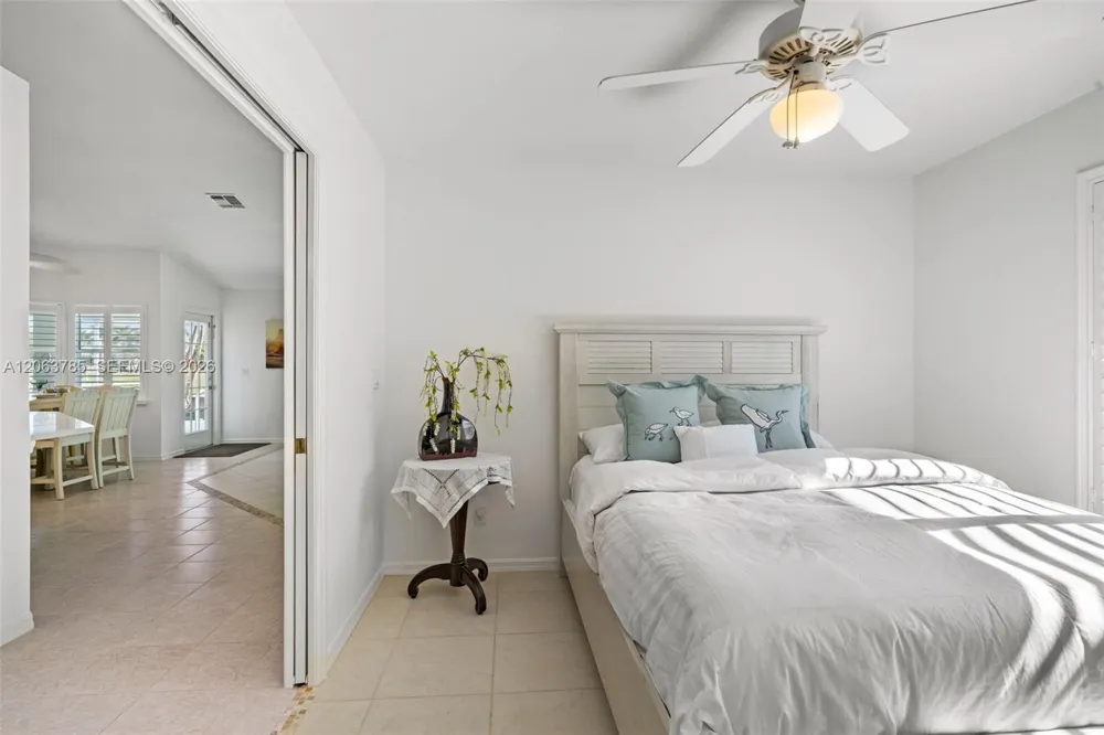 21489 SHERIDAN RUN Estero, FL 33928