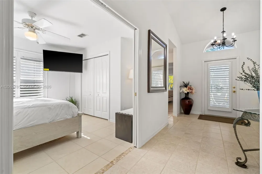 21489 SHERIDAN RUN Estero, FL 33928
