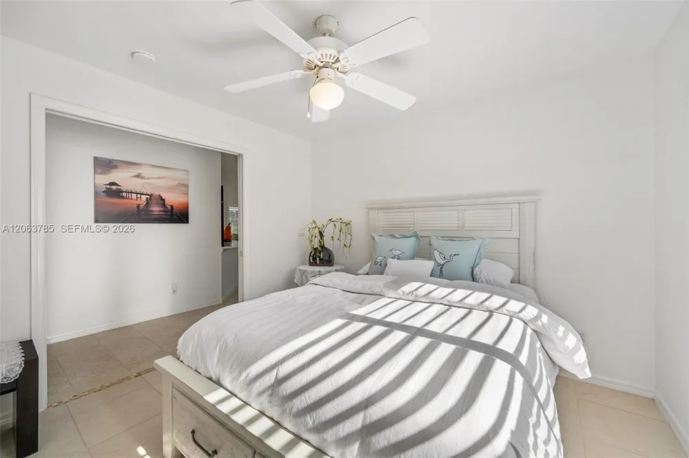 21489 SHERIDAN RUN Estero, FL 33928