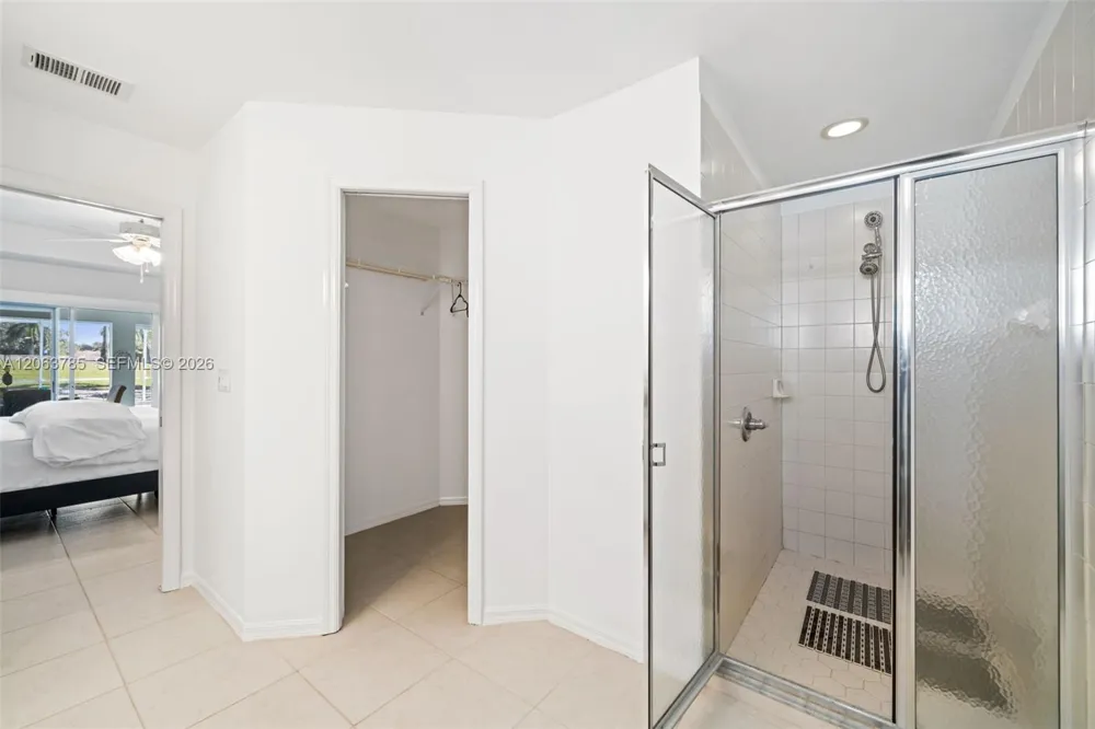 21489 SHERIDAN RUN Estero, FL 33928