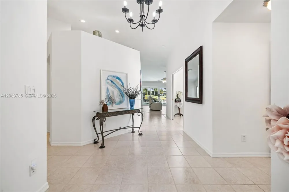 21489 SHERIDAN RUN Estero, FL 33928