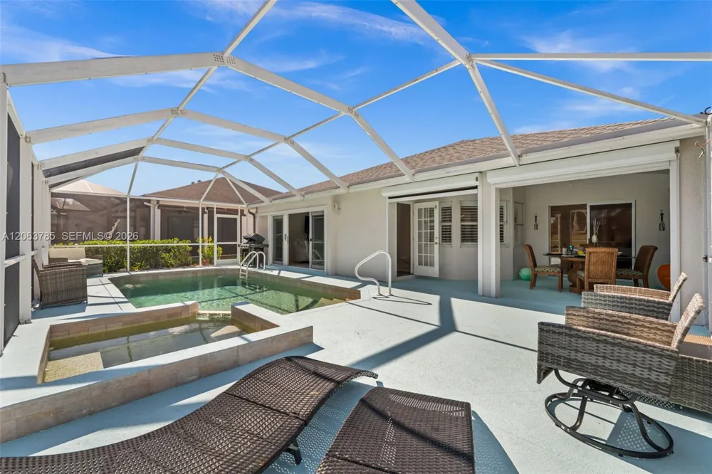 21489 SHERIDAN RUN Estero, FL 33928