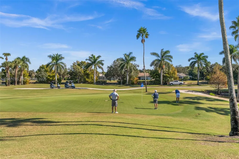 21489 SHERIDAN RUN Estero, FL 33928