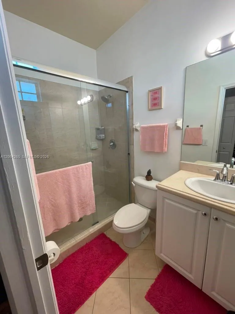 9217 SW 227th St #12 Cutler Bay, FL 33190