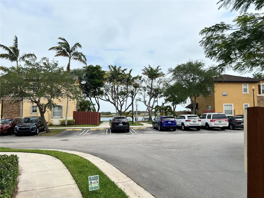 9217 SW 227th St #12 Cutler Bay, FL 33190