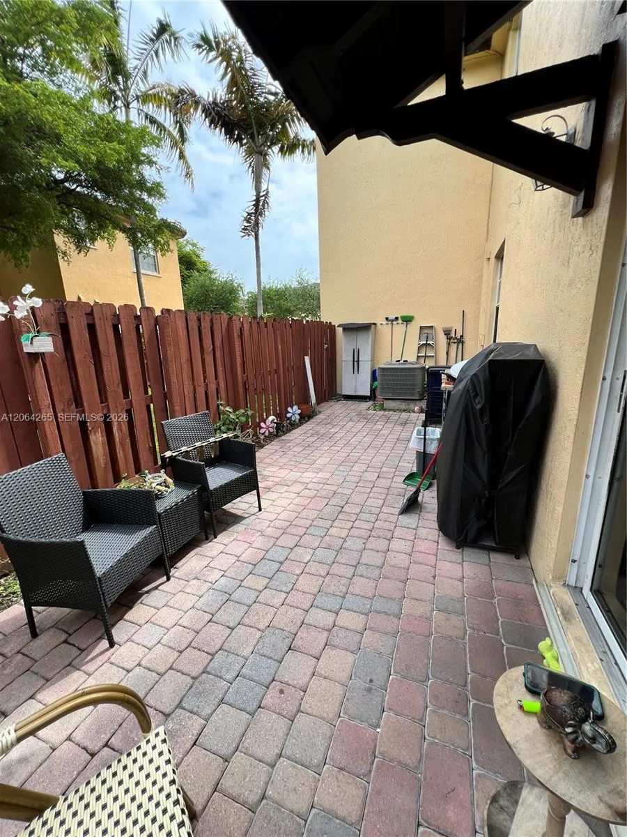 9217 SW 227th St #12 Cutler Bay, FL 33190