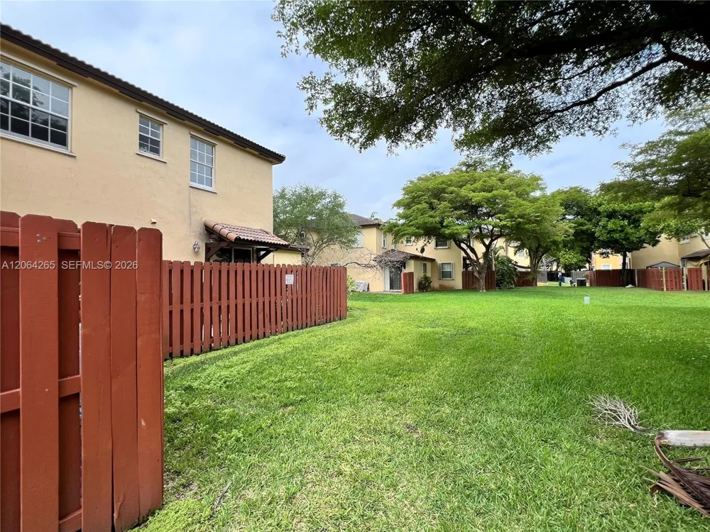 9217 SW 227th St #12 Cutler Bay, FL 33190