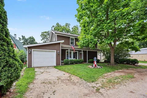 4176 Pleasant Drive