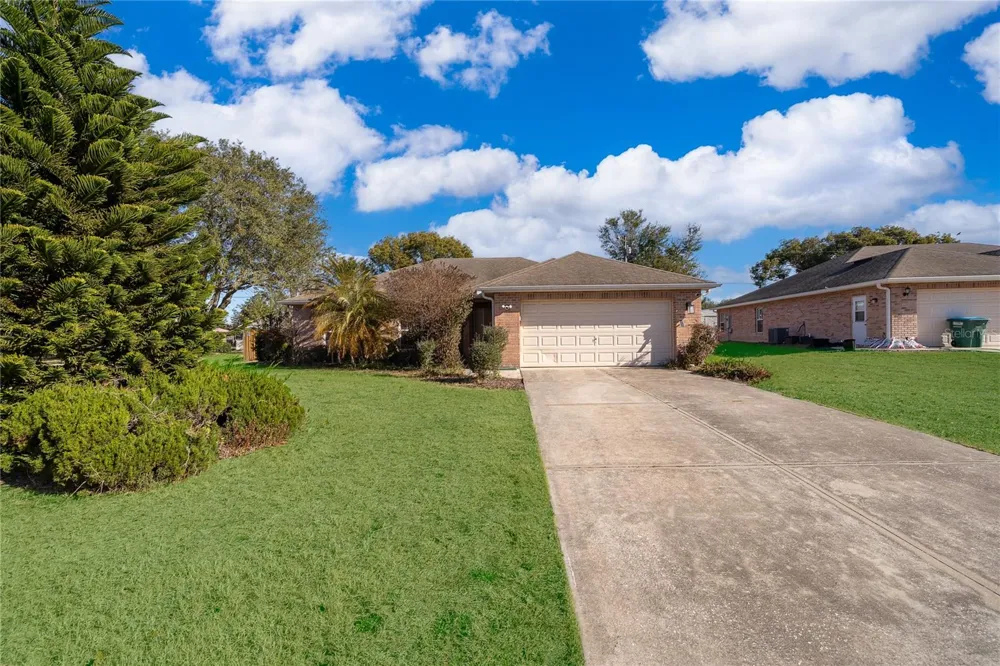 794 SELBY STREET Deltona, FL 32725