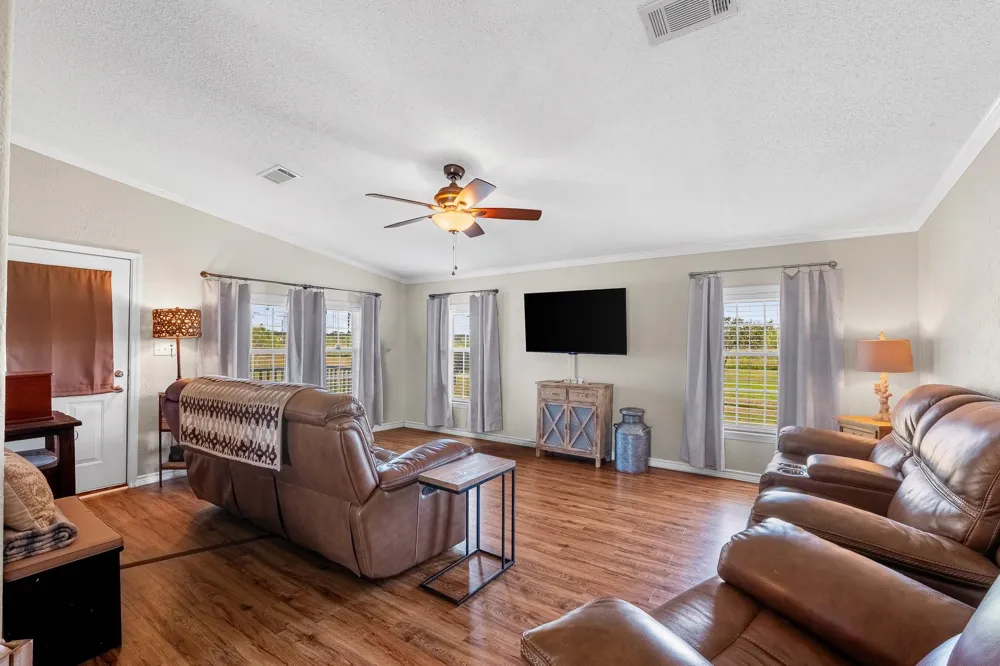 734 County Road 3011 Dayton, TX 77535