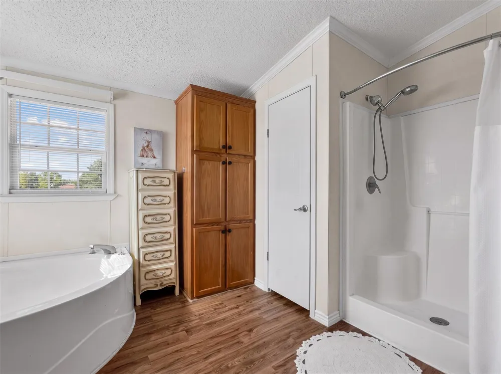 734 County Road 3011 Dayton, TX 77535