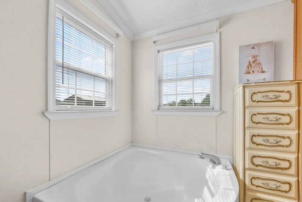 734 County Road 3011 Dayton, TX 77535