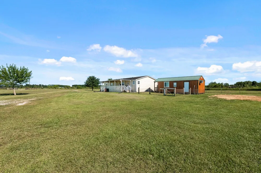 734 County Road 3011 Dayton, TX 77535