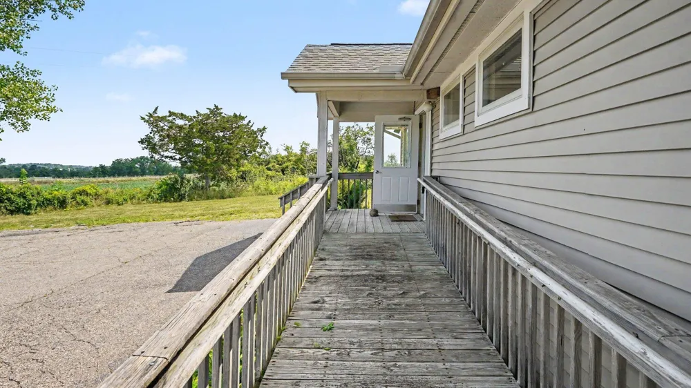 8753 Pleasant Lake Road Ann Arbor, MI 48103