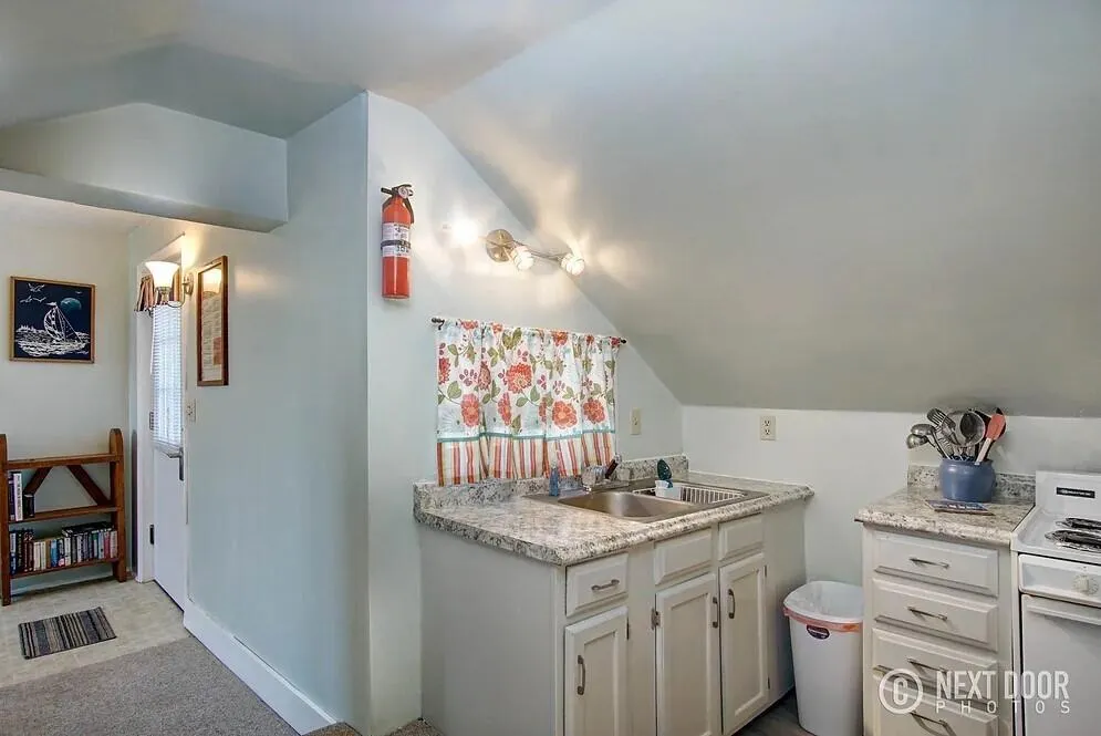 706 W Loomis Street Ludington City, MI 49431