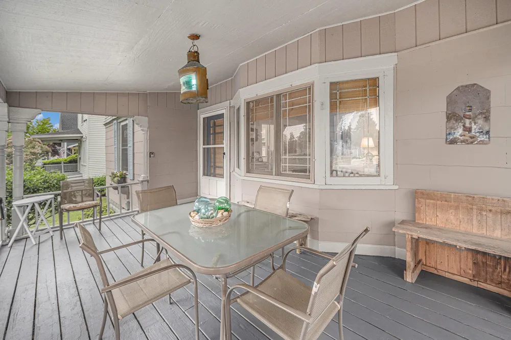 706 W Loomis Street Ludington City, MI 49431