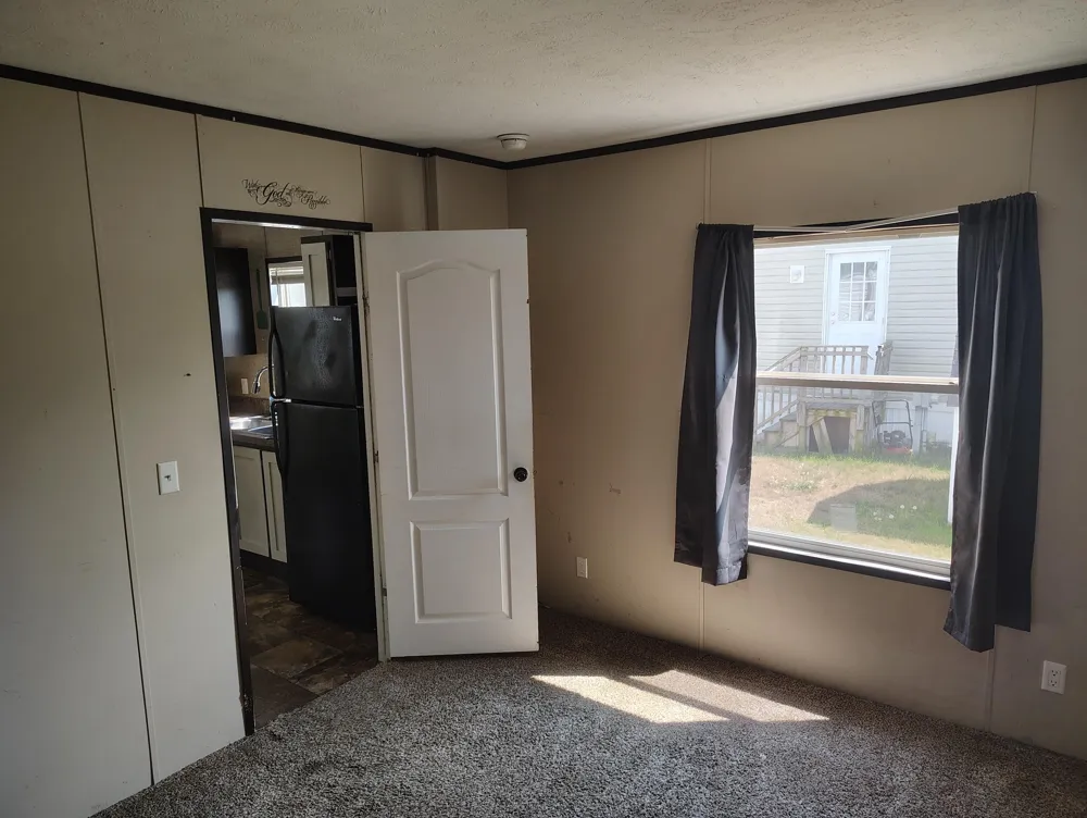 3891 Casper Avenue NW Alpine Township, MI 49544