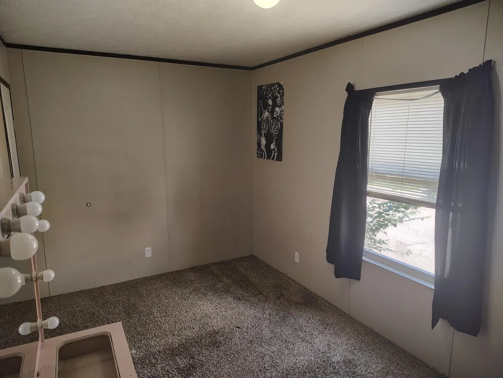 3891 Casper Avenue NW Alpine Township, MI 49544