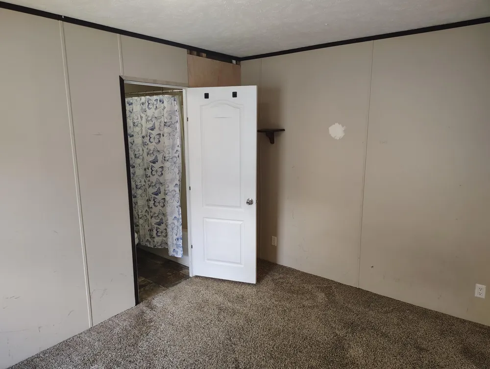 3891 Casper Avenue NW Alpine Township, MI 49544