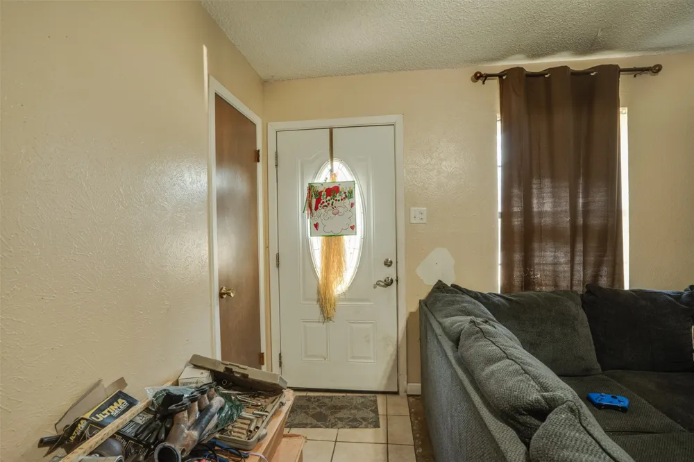 1308 Mockingbird Street Iowa Park, TX 76367